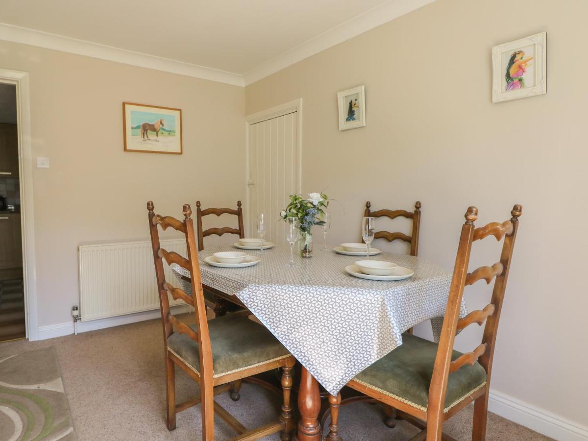 1 Paythorne Farm Cottages Henfield ภายนอก รูปภาพ